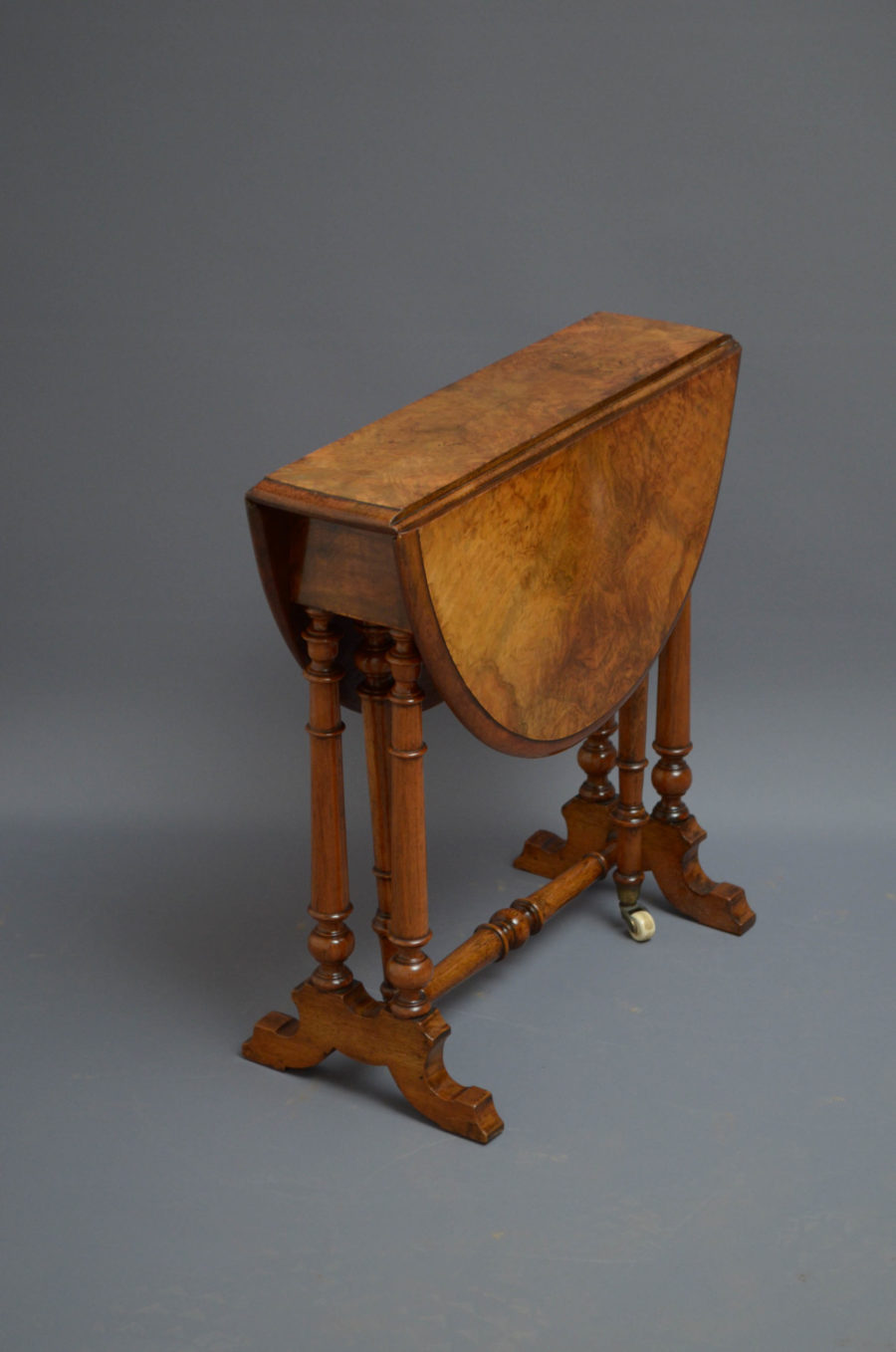 Victorian Walnut Baby Sutherland Table - Image 4