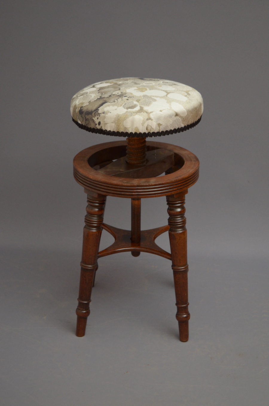Regency Mahogany Height Adjustable Stool - Image 7