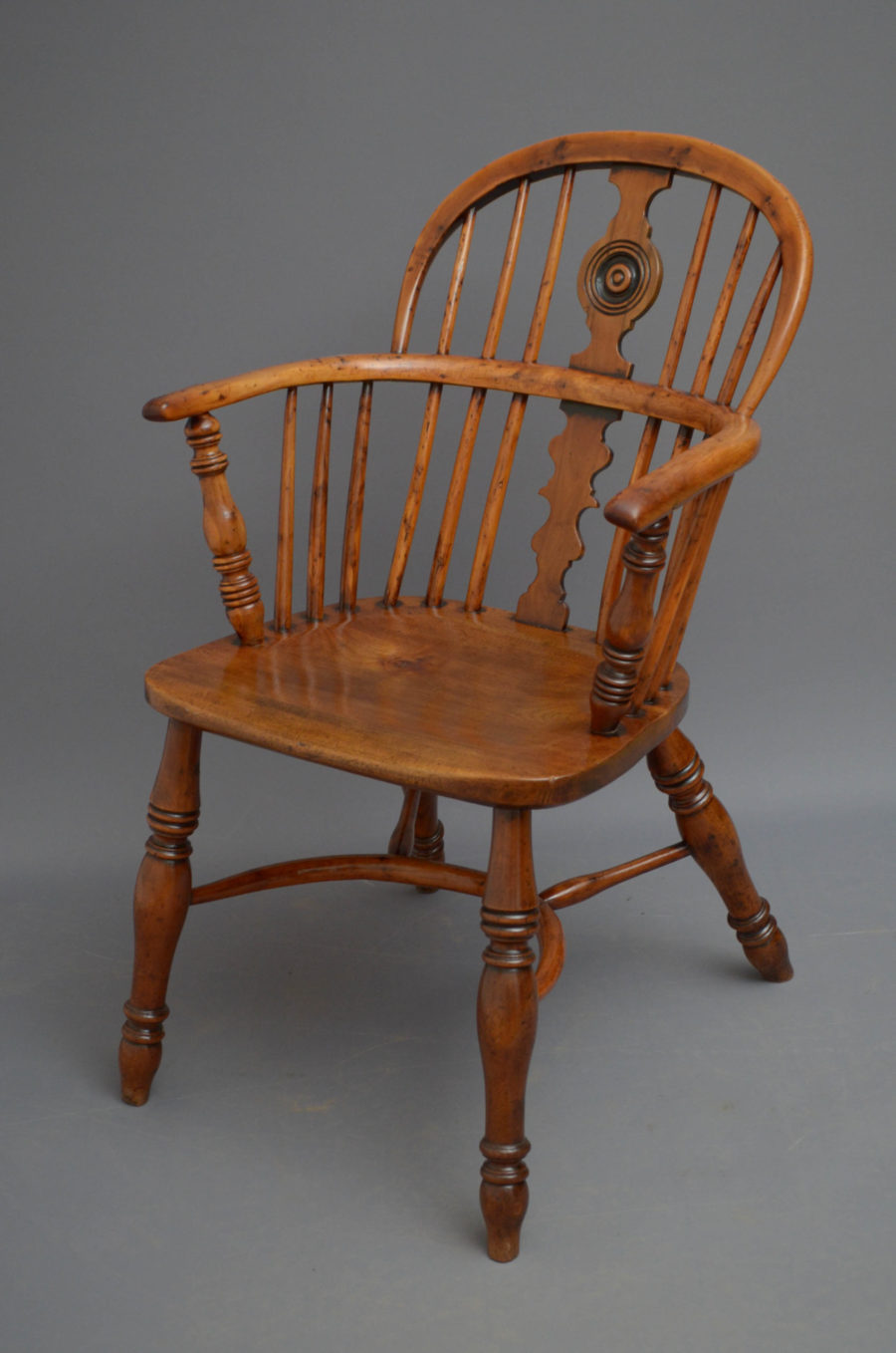 Victorian Yew Wood Windsor Chair