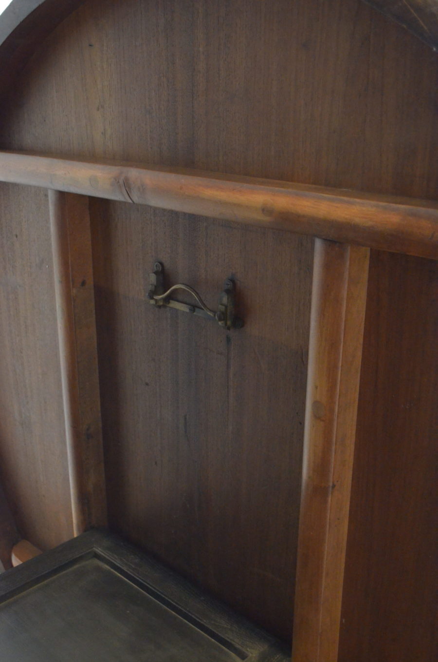 William IV Goncalo Alves Dining / Centre Table - Image 8