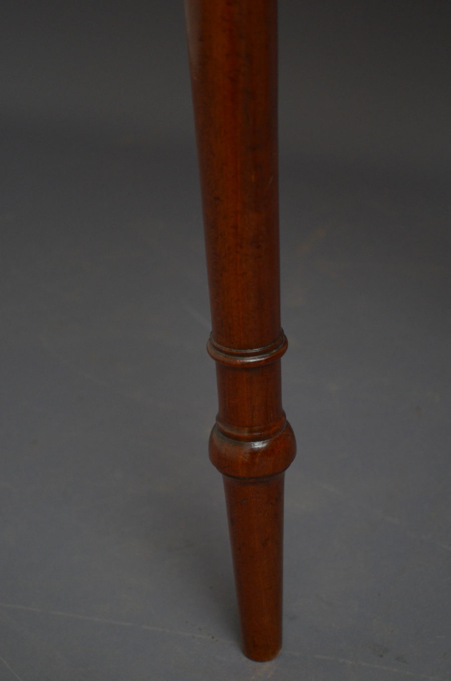 Regency Mahogany Bedside Cabinet - Image 10