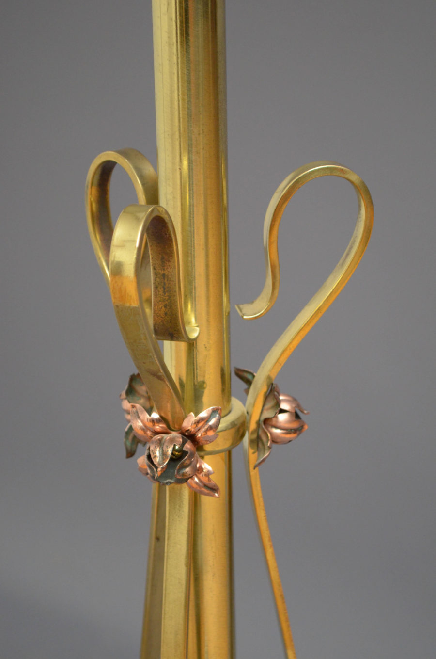 Art Nouveau Height Adjustable Floor Lamp - Image 4