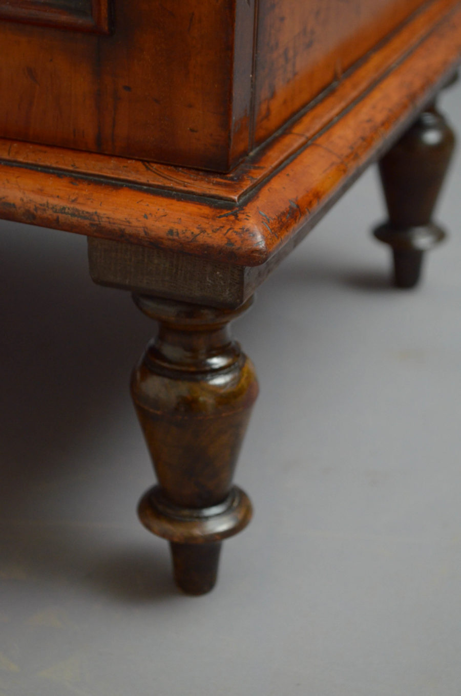 Unusual Victorian Chiffonier Whatnot - Image 8