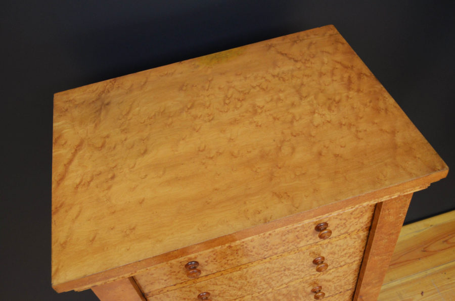 Early Victorian Bird's Eye Maple Wellington Chest - Image 2