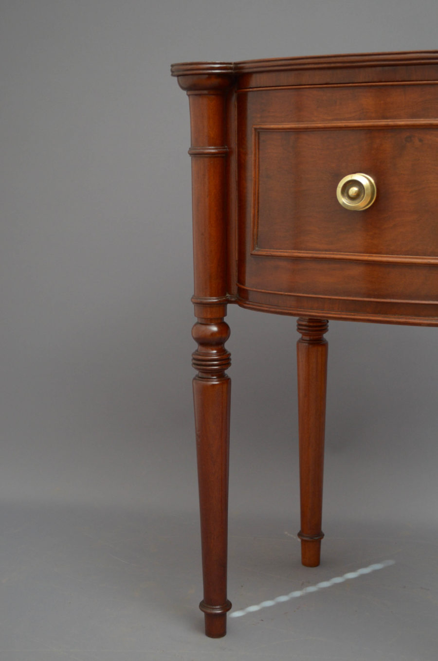 Regency Mahogany Bedside Cabinet - Image 5