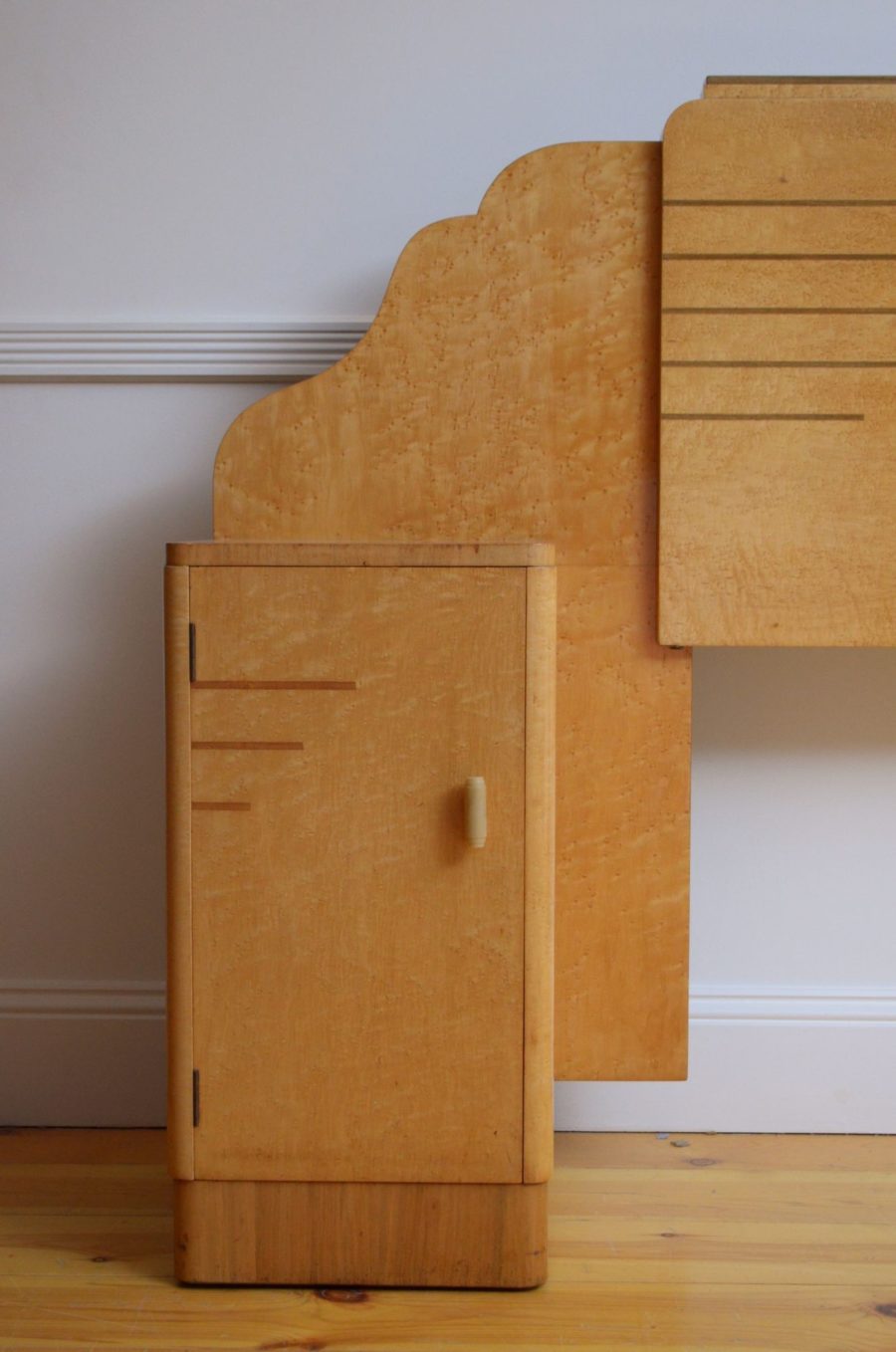 Art Deco Bird's Eye Maple Bedroom Suite - Image 7