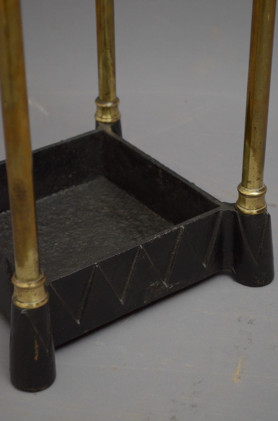 Edwardian Brass Umbrella Stand - Image 6
