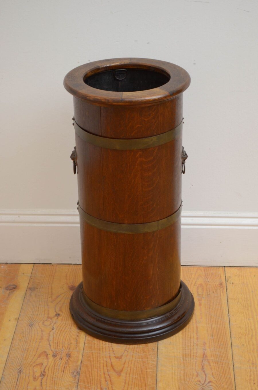 19th Century Oak Coopered Stick Stand - Image 2