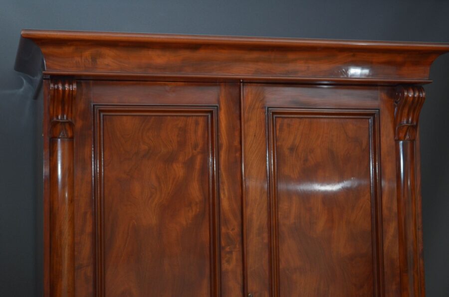 William IV Mahogany Two Door Wardrobe - Image 4