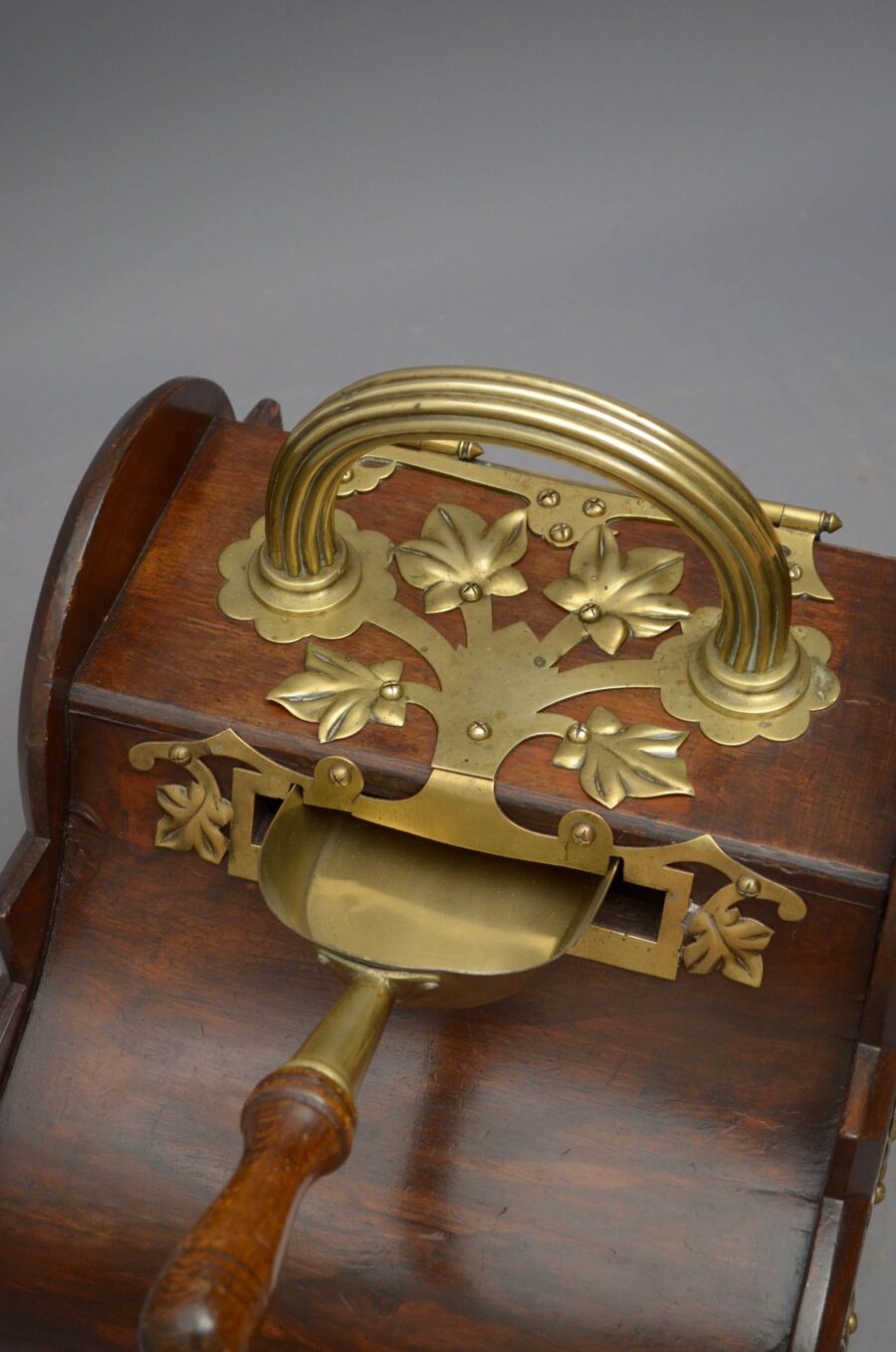 Victorian Walnut Coal Scuttle - Image 7