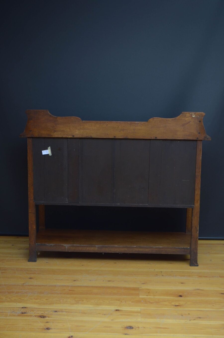 Arts and Crafts Oak Sideboard - Image 20
