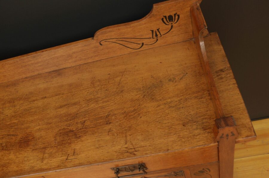 Arts and Crafts Oak Sideboard - Image 5