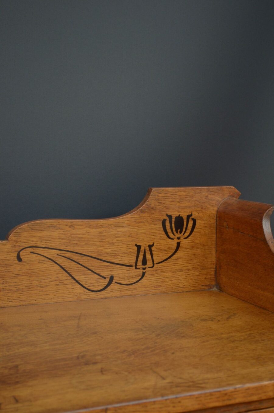Arts and Crafts Oak Sideboard - Image 7