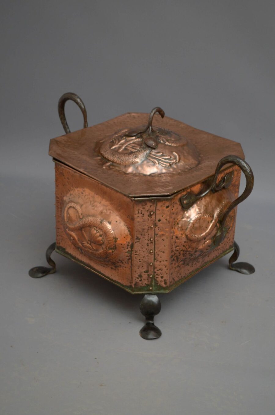 Arts and Crafts Copper Coal Bin Log Bin - Image 3