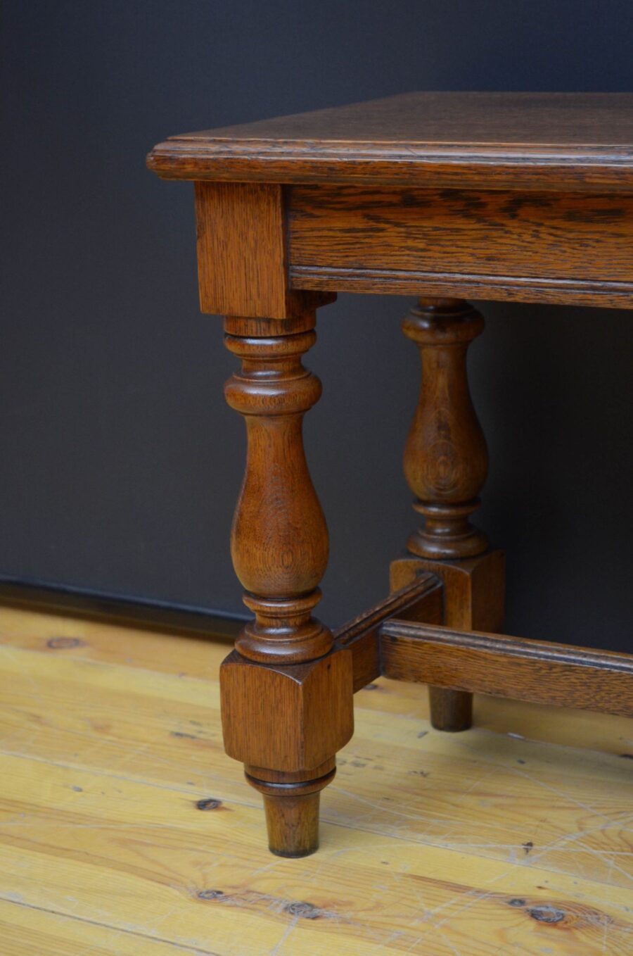 Late Victorian Solid Oak Hall Bench - Image 10
