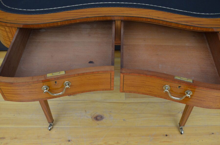 Edwardian Kidney Shaped Satinwood Writing Table - Image 6