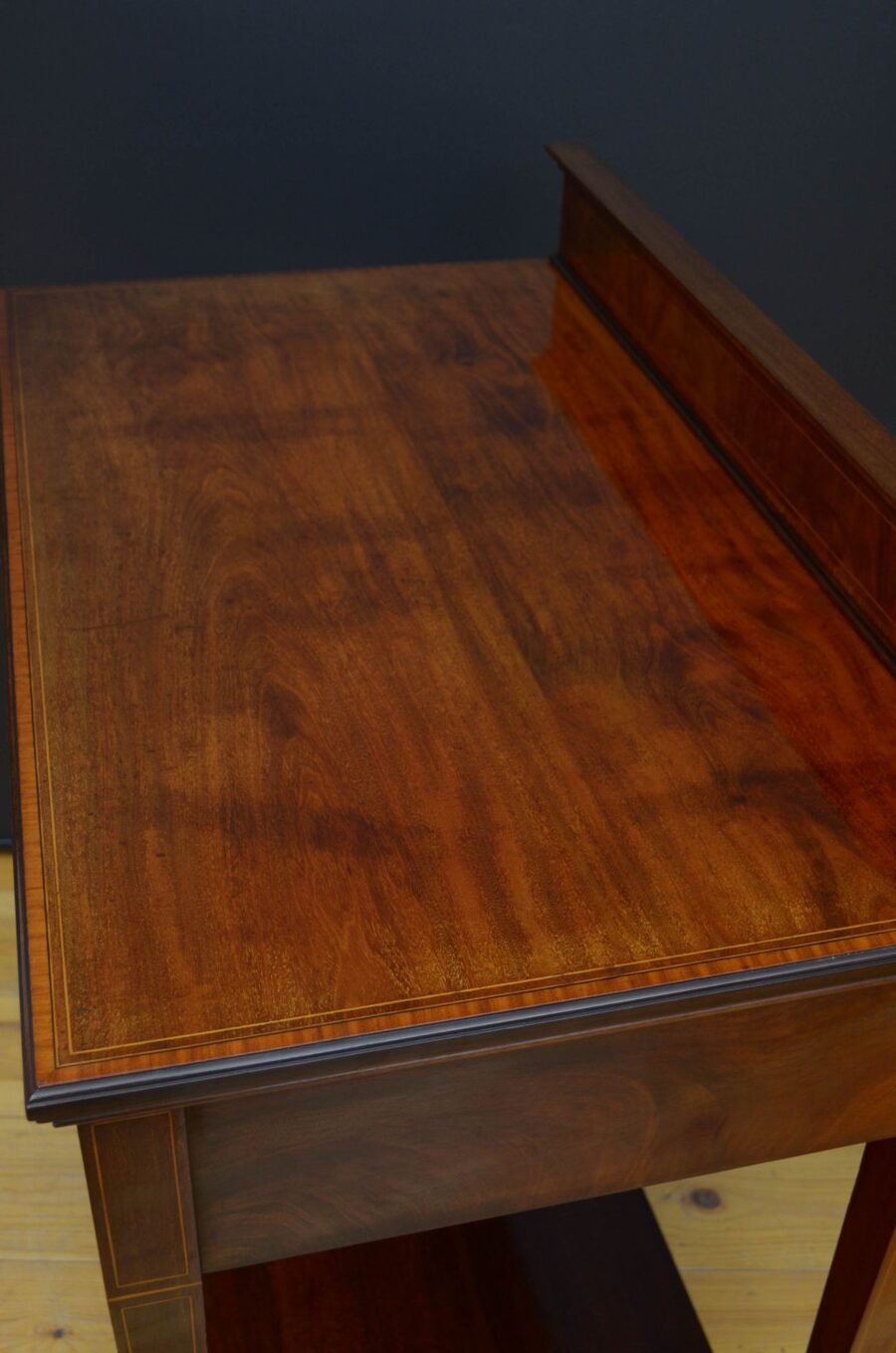 Edwardian Mahogany Console Table / Serving Table - Image 9