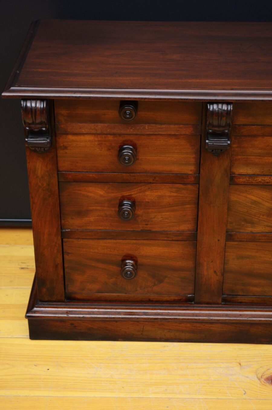 William IV Low Mahogany Chest of Drawers - Image 12