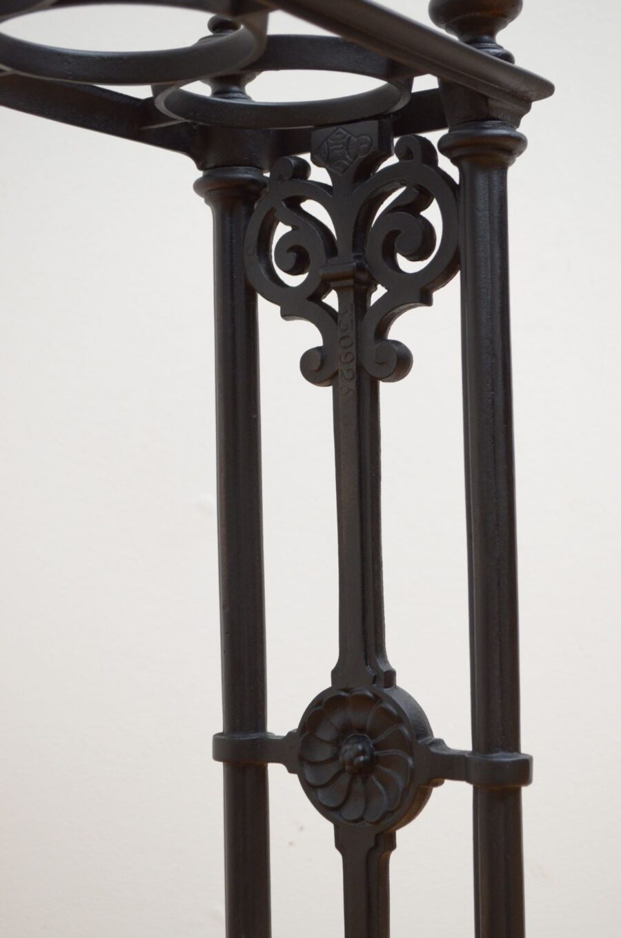 English Coalbrookdale Umbrella Stand - Image 3