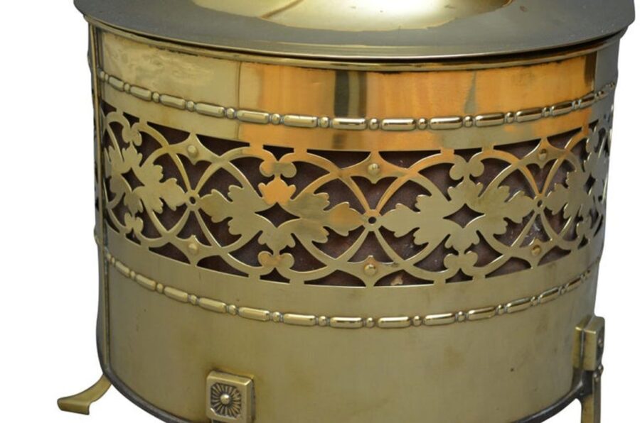 Elegant Edwardian Brass Coal Bucket or Planter - Image 3