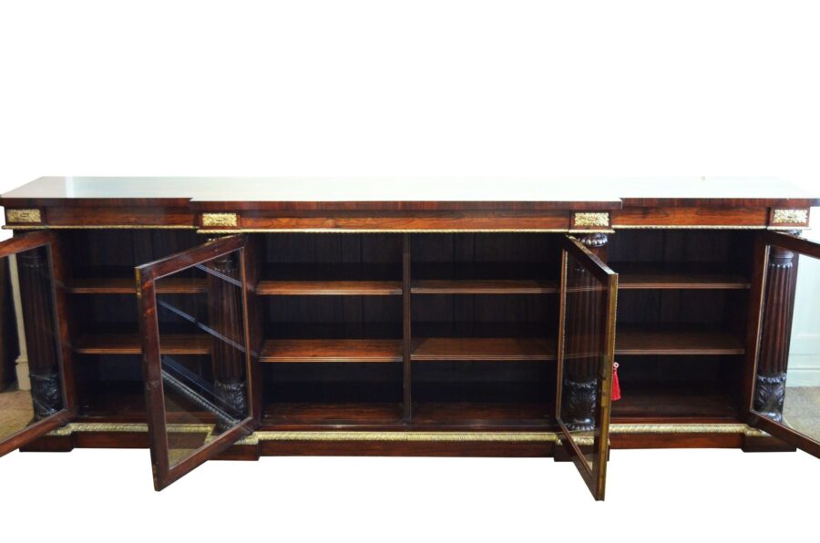 A Long English Regency Gilllows Rosewood Cabinet - Image 4