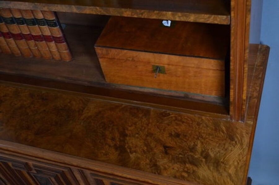 Attractive Victorian Library Bookcase - Victorian Bookcase - Image 3