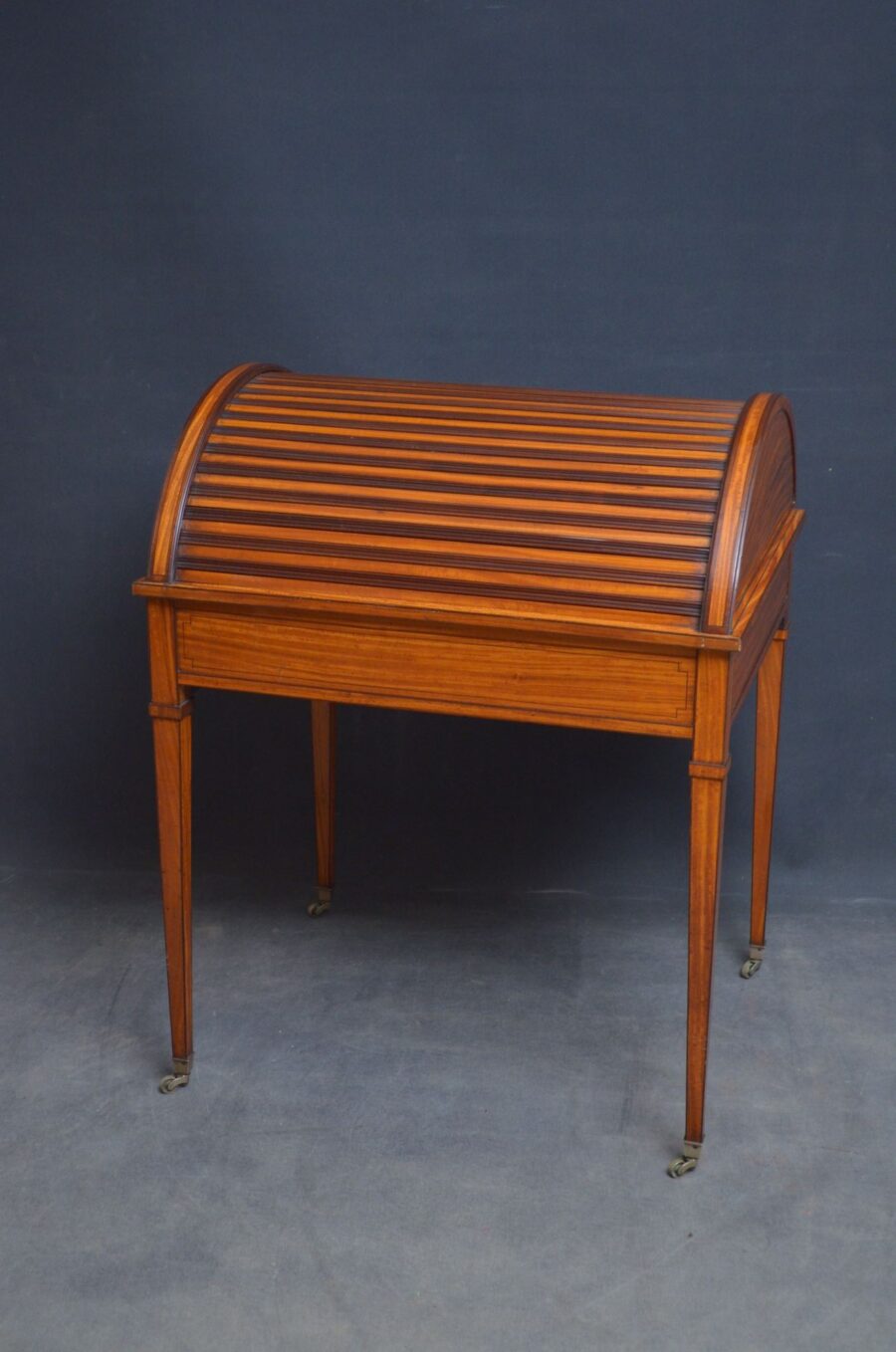 Superb Sheraton Revival Satinwood Desk - Image 17