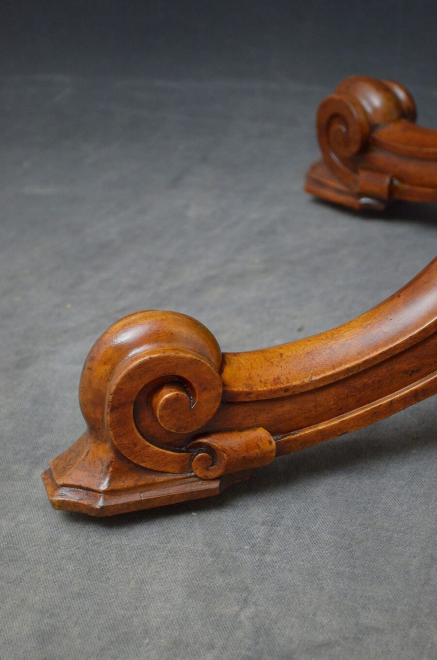 Rare Victorian Satinwood Centre Table / Dining Table - Image 17