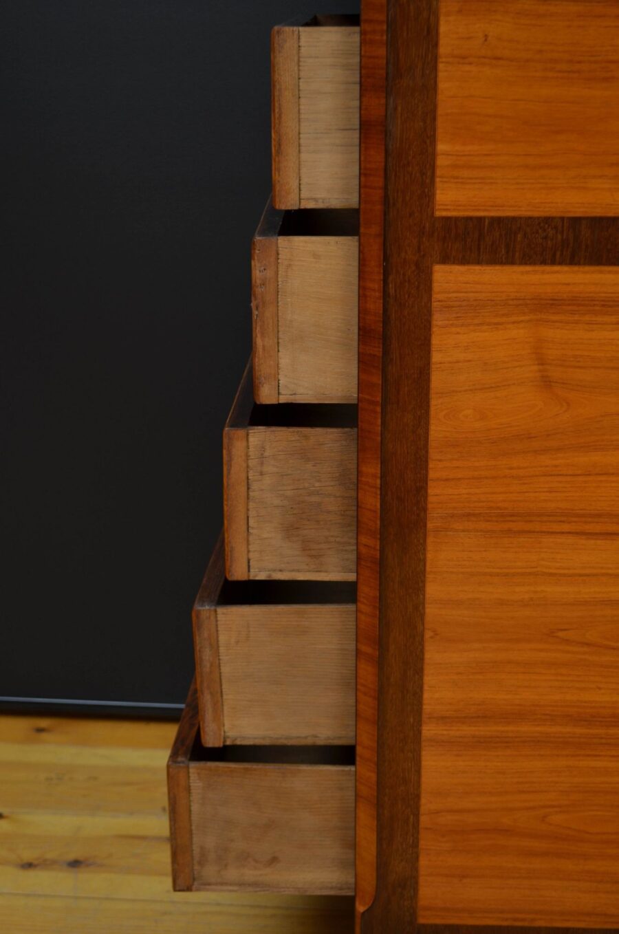 French Tall and Slim Chest of Drawers in Tulipwood - Image 18