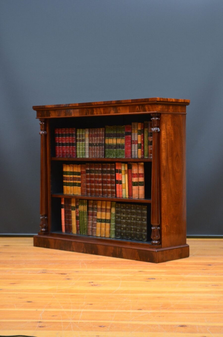 Fine William IV Mahogany Open Bookcase - Image 4