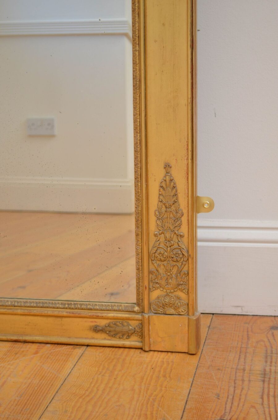 Early 19th Century Gilded Leaner Mirror H201cm - Image 10