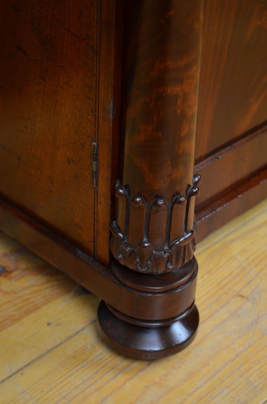 English William IV Chiffonier Sideboard in Mahogany - Image 11