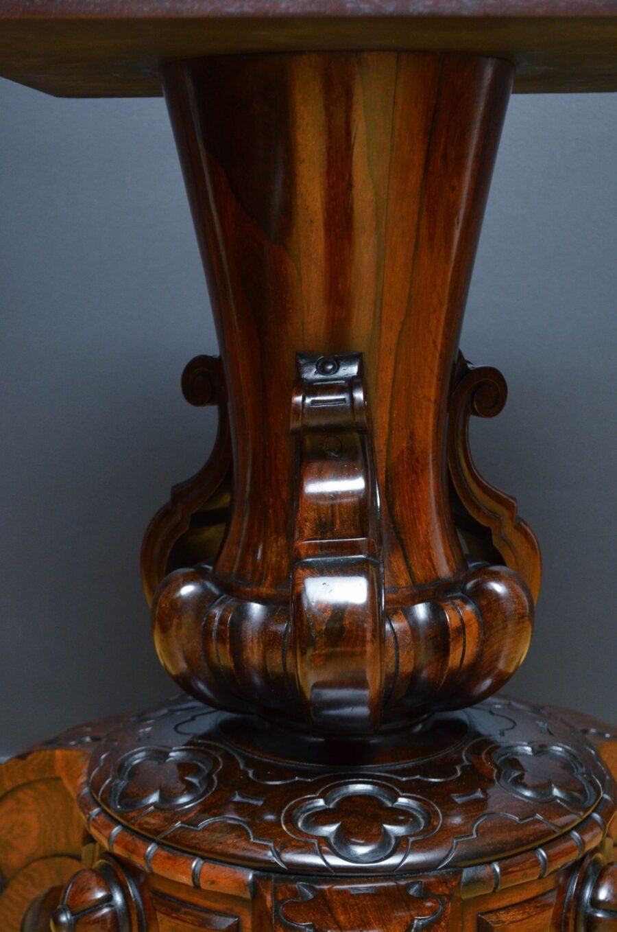 Victorian Rosewood Dining / Centre Table in The Manner of Robert Strahan & Co - Image 14