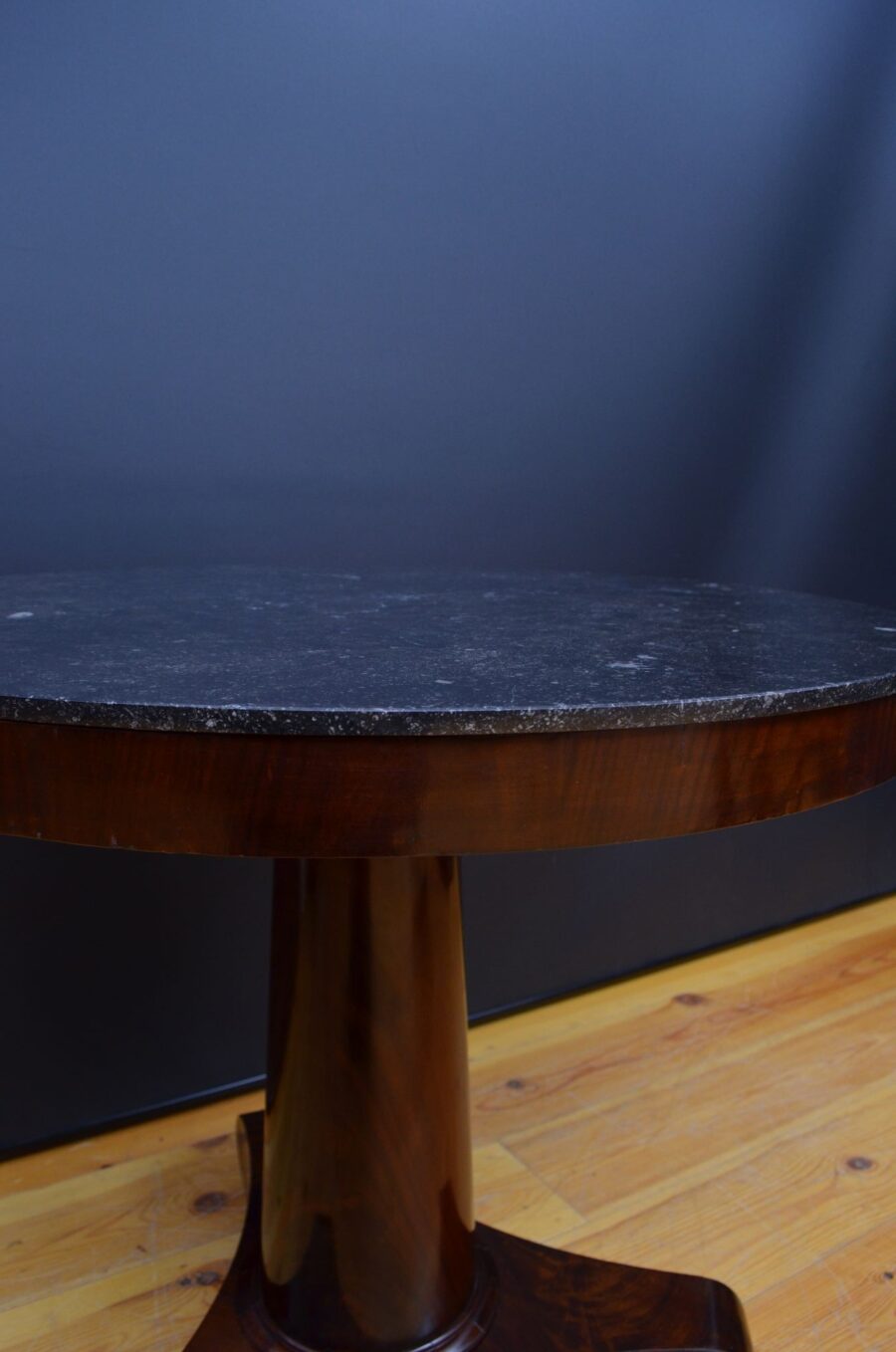 19th Century French Mahogany Gueridon Table - Centre Table - Image 10