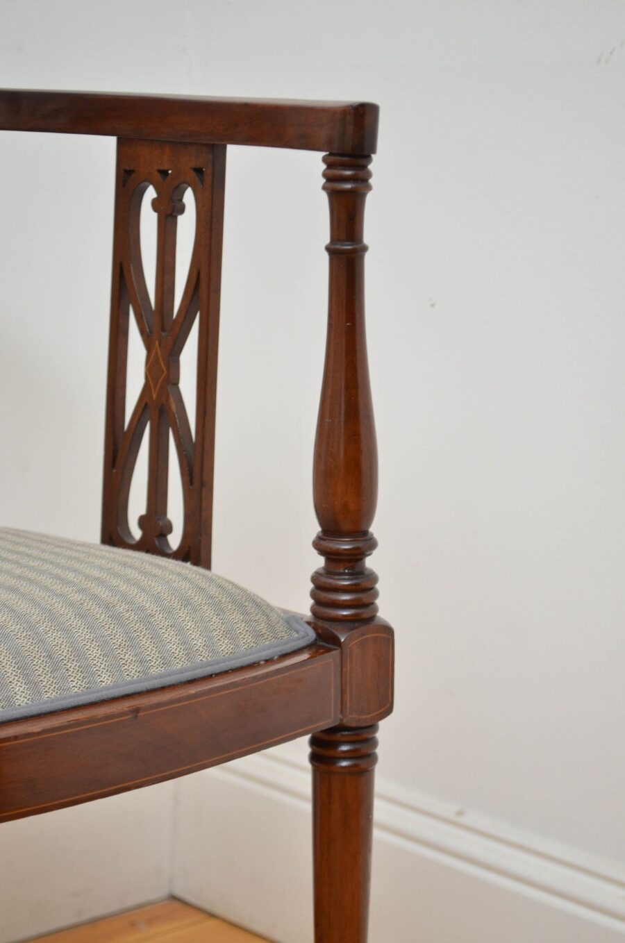 Edwardian Mahogany Tub Chair - Image 11