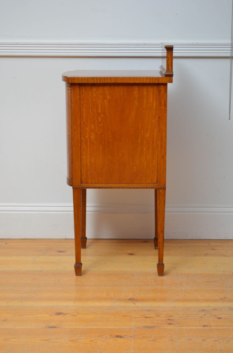 Two Edwardian Satinwood Bedside Cabinets Bedside Cupboards - Image 12