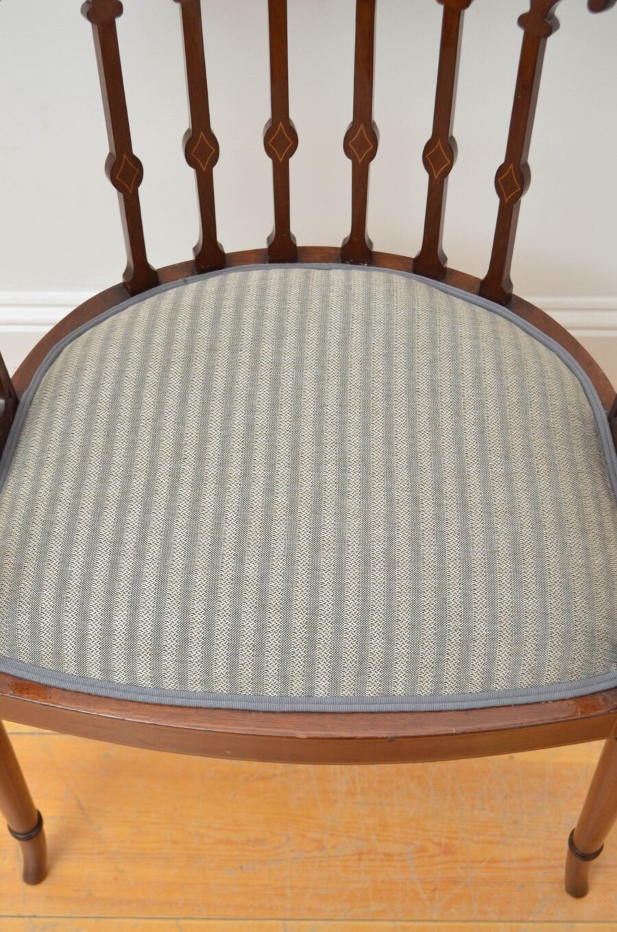 Edwardian Mahogany Tub Chair - Image 14
