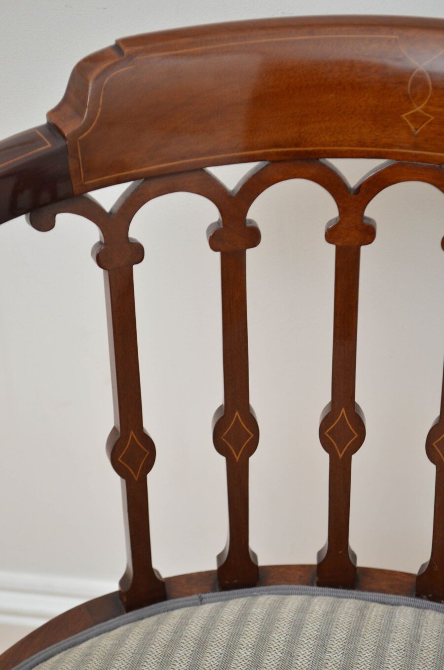 Edwardian Mahogany Tub Chair - Image 6