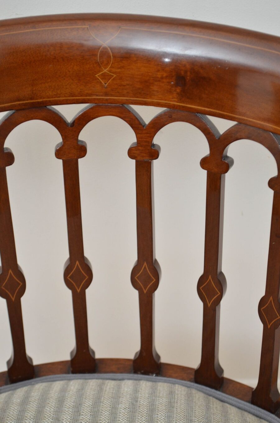 Edwardian Mahogany Tub Chair - Image 7