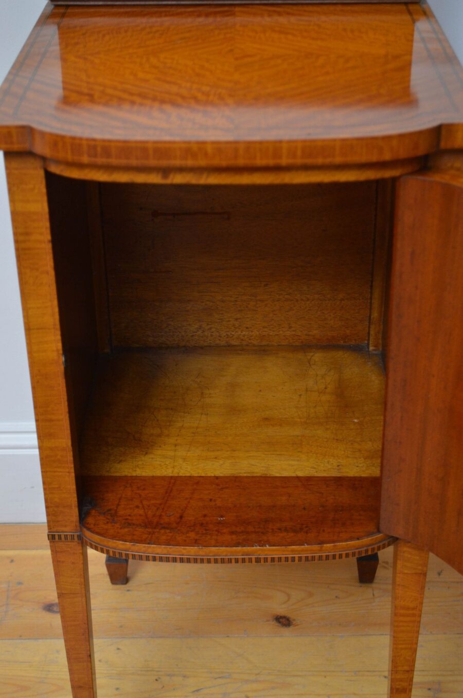 Two Edwardian Satinwood Bedside Cabinets Bedside Cupboards - Image 9