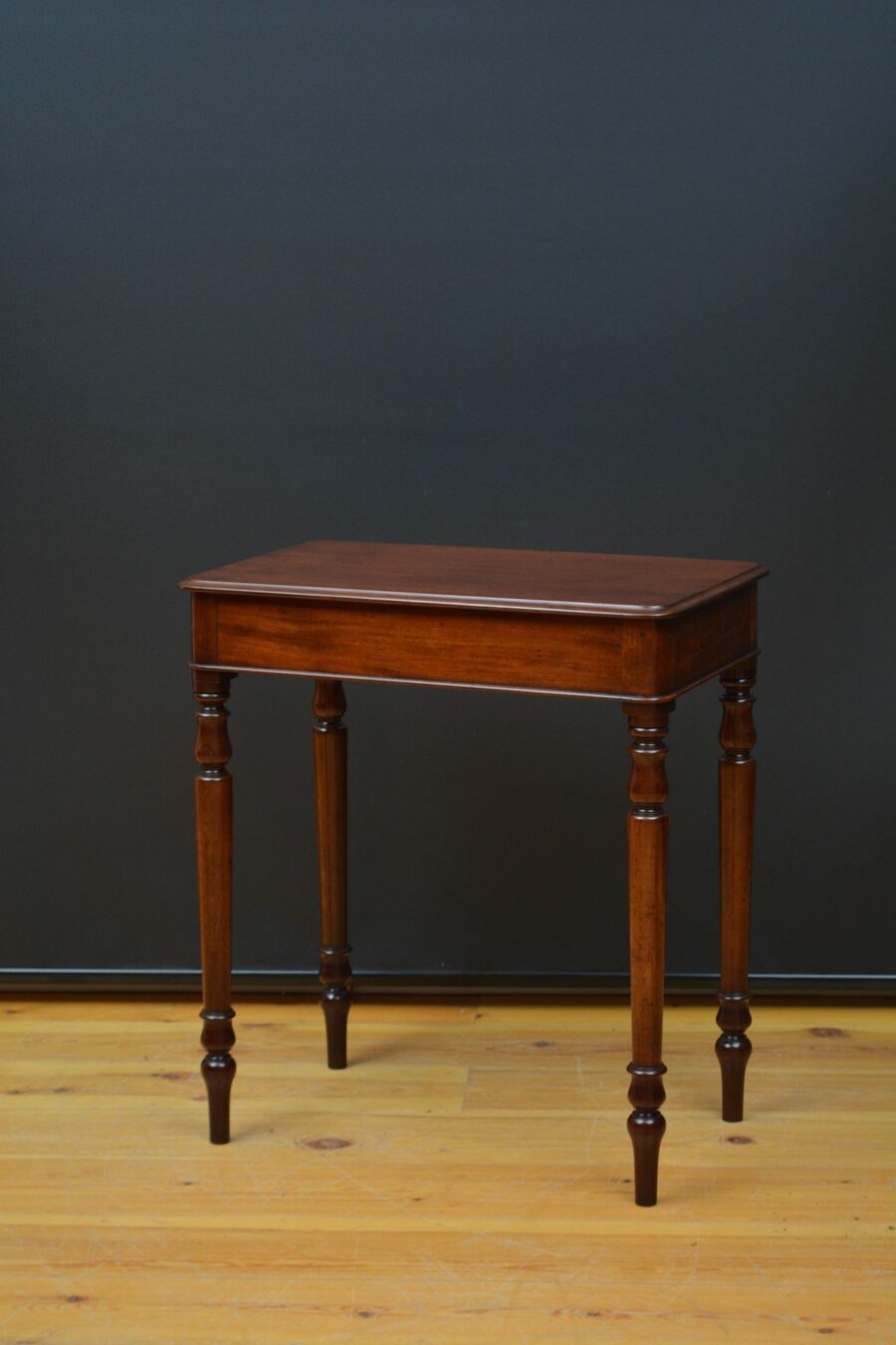 George IV Mahogany Occasional Table / Side Table - Image 15