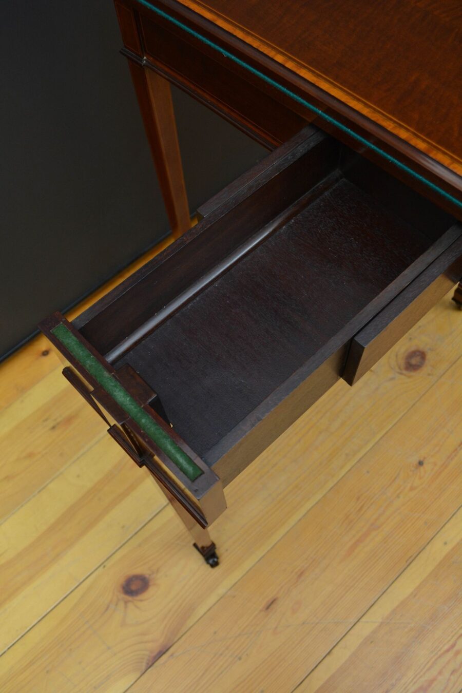 Edwardian Mahogany Demi Lune Hall Table / Card Table - Image 16
