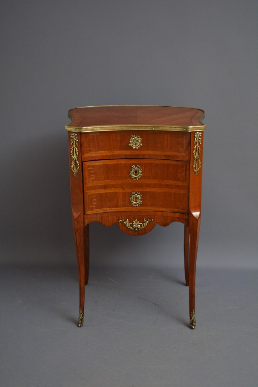 Turn of the Century French Shaped Table in Walnut - Image 2