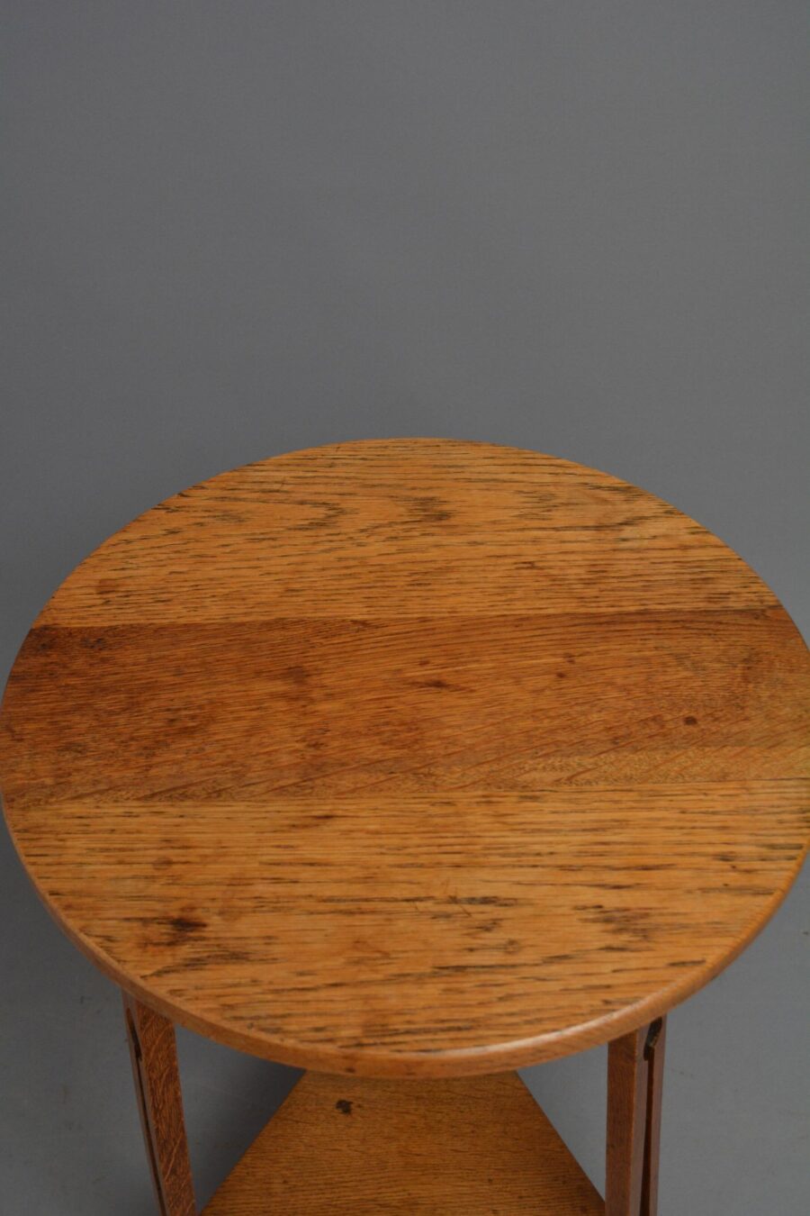 Arts and Crafts Oak Table / Occasional Table - Image 5