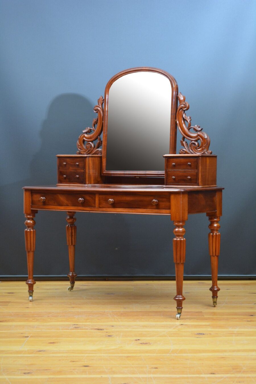 English Victorian Mahogany Dressing Table
