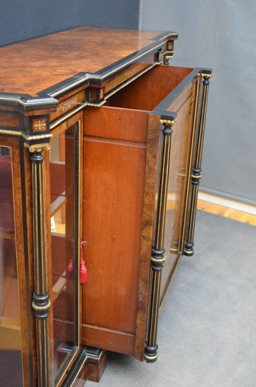 Exhibition Quality Credenza with Picture Stand and Storage - Image 12