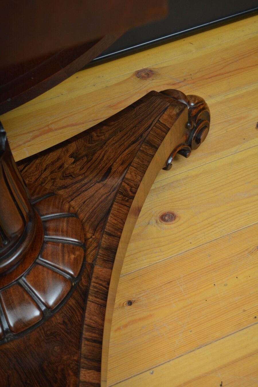English William IV Rosewood Tilt Top Centre Table - Image 13
