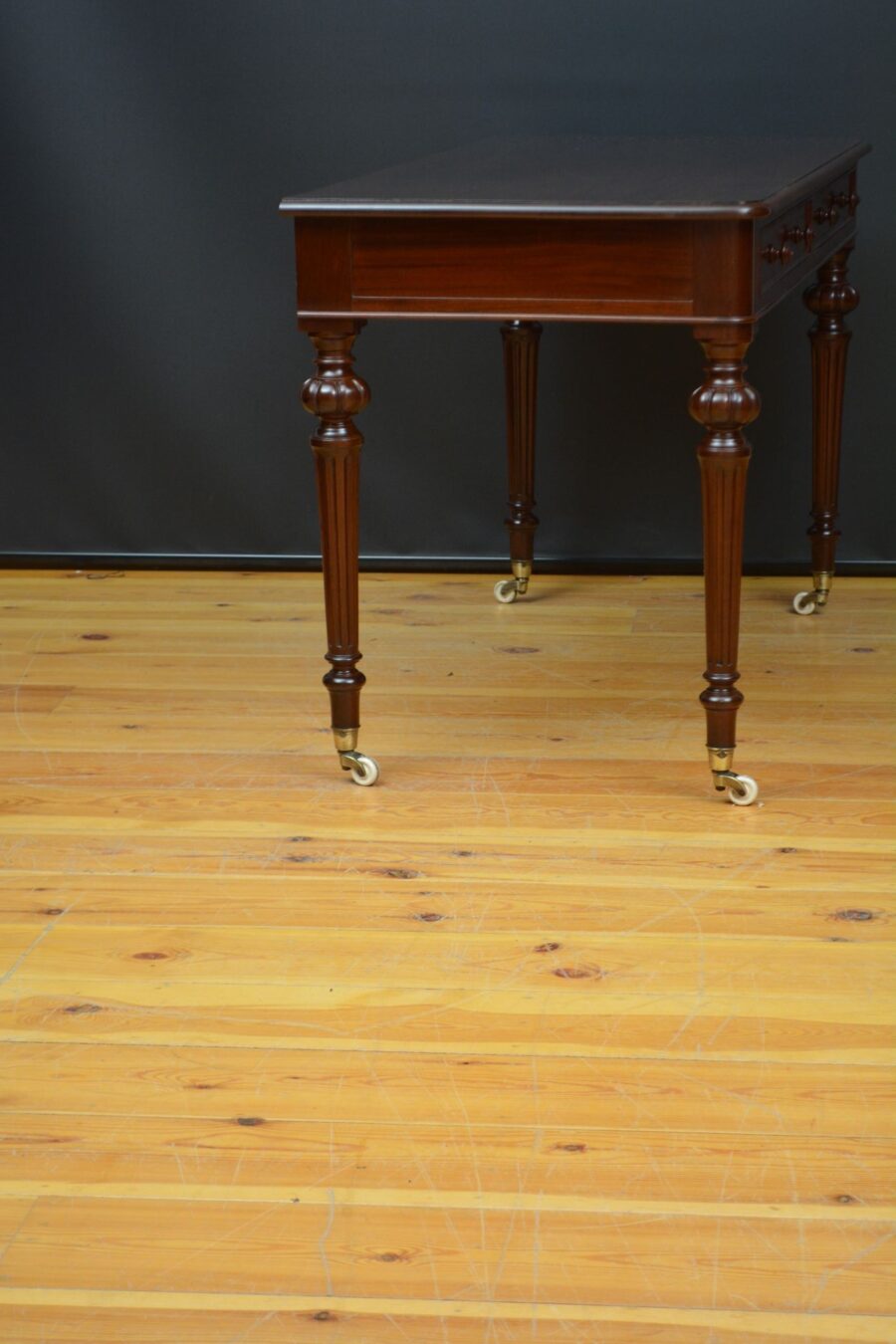 Victorian Mahogany Writing Table / Dressing Table - Image 19