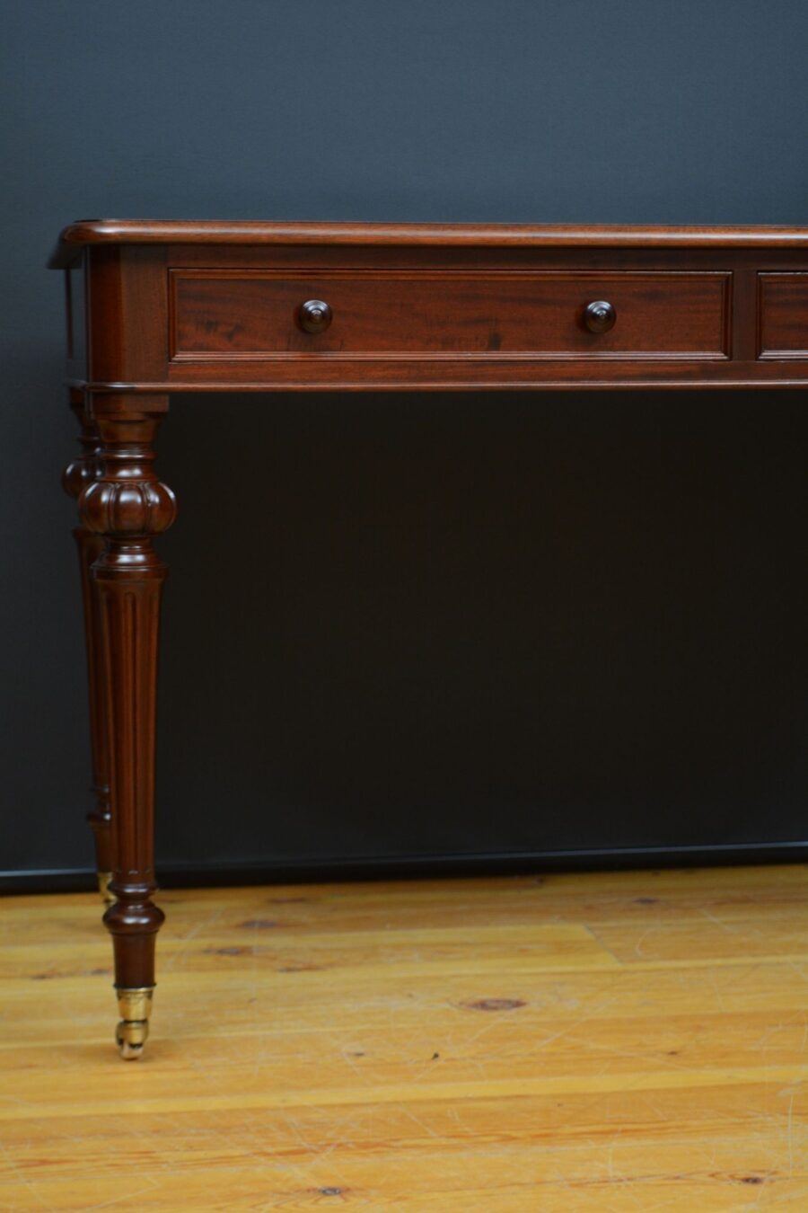 Victorian Mahogany Writing Table / Dressing Table - Image 9