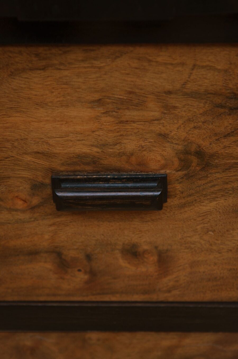 Art Deco Figured Walnut Dressing Chest or Dressing Table - Image 11